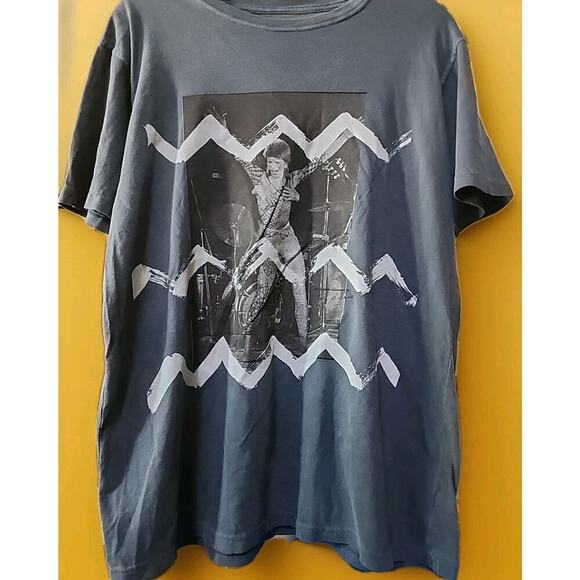 David Bowie Collection By Terry O'Neil T Shirt Men S/M Blue Photo New A130 NWOT - Picture 1 of 5